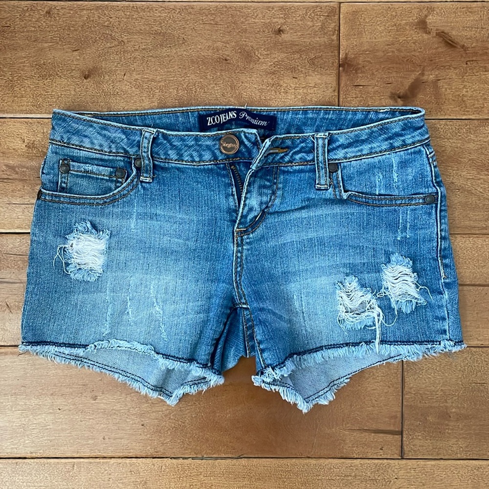 Size 7 ZCO Jean shorts